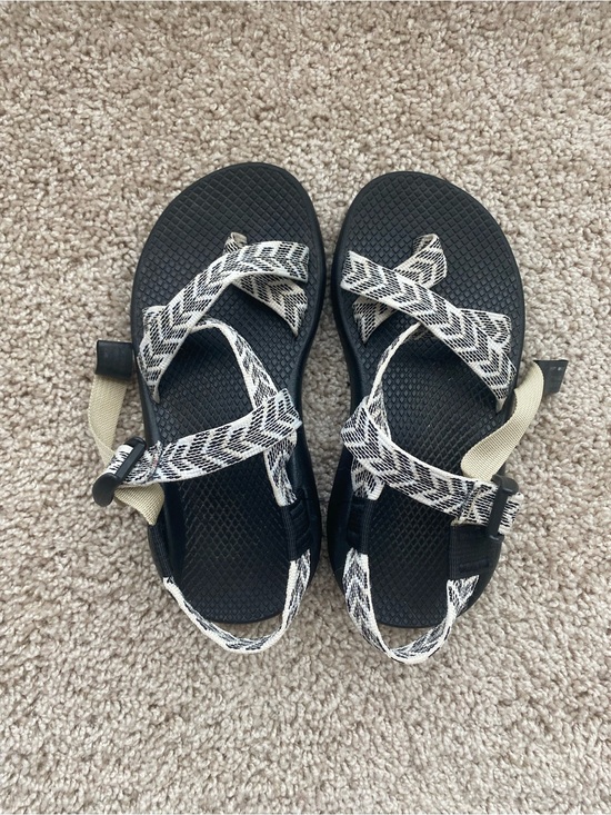 Chaco Shoes - Chaco Women's Z/2 Classic Wide Sandals - Trine Black/White Sz 6